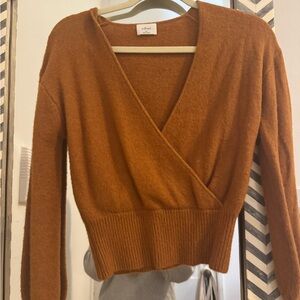Universal Thread Women's Brown Sweater
